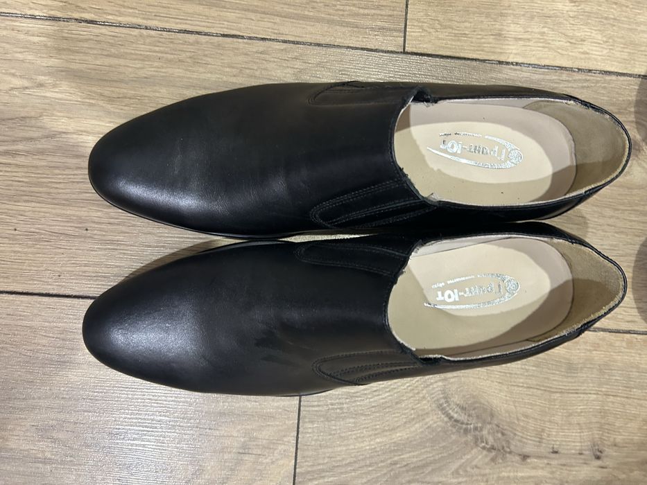 Продам военную обувь