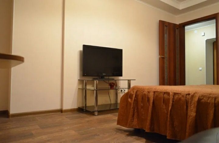 Сарыарка11-Кенесары, 2ч 2000