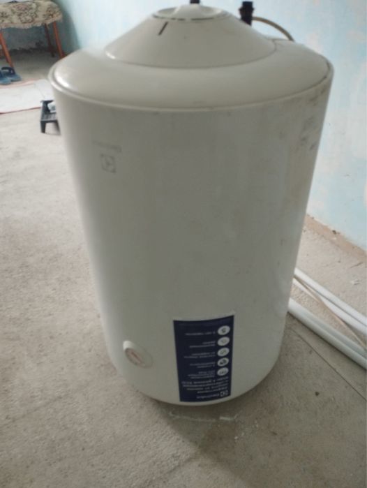 Продам водонагреватель