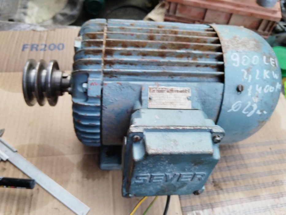 Motor electric 380 cu puterea de 2,2 kw