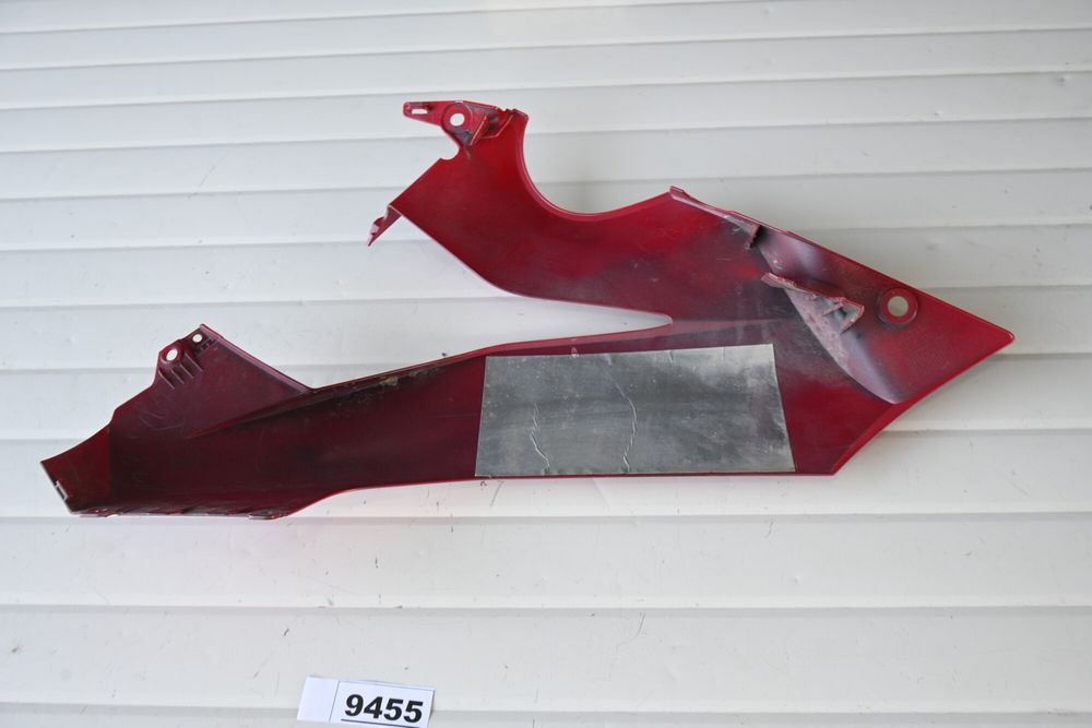 Honda CBR 650 R 21 - 22 Carena inferioara lateral stanga