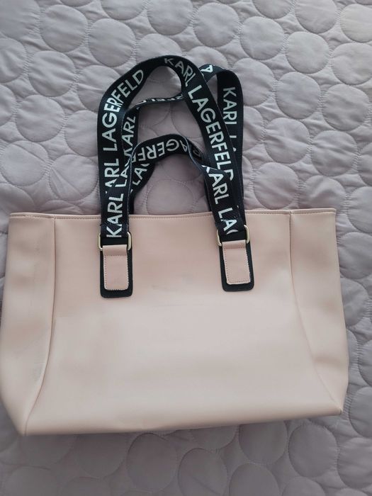 Сет от две дамски чанти