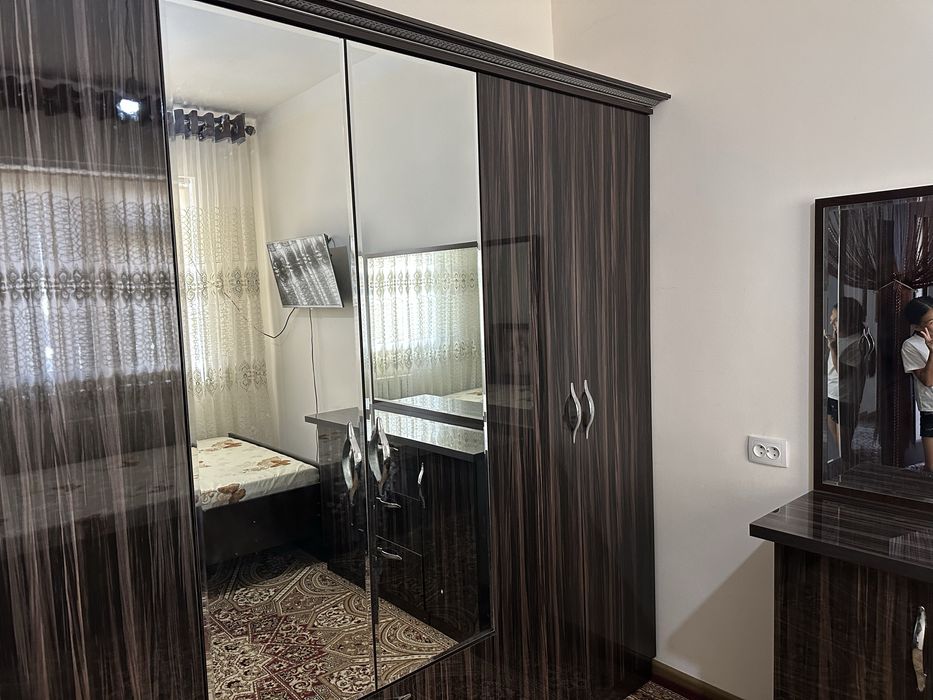 2 xonali kv ijaraga beriladi