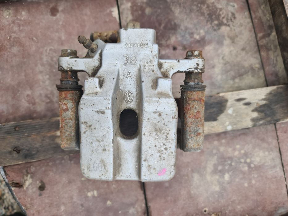 Цапфа месте супортом