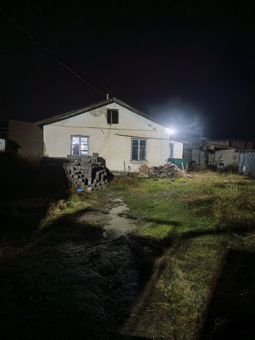 15-sotix uy joy arendaga beriladi