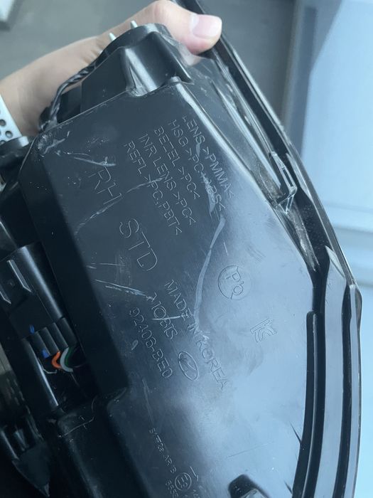 Hyundai Kona десен стоп