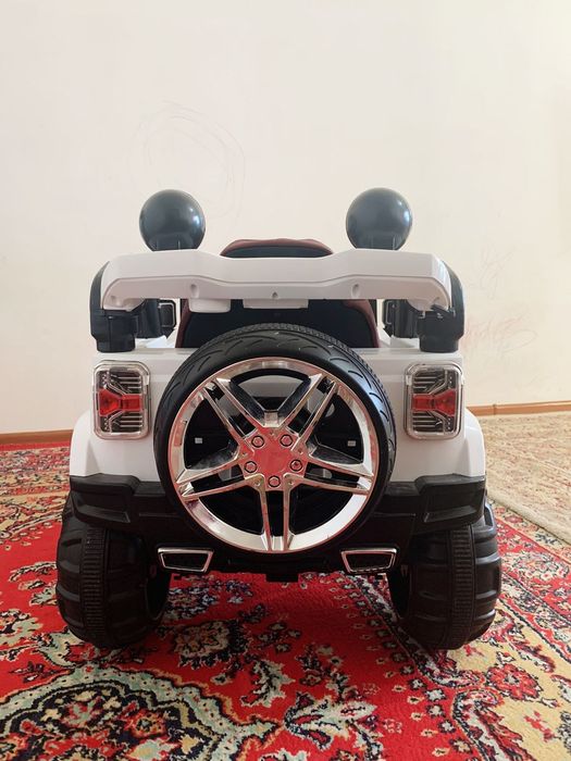 Продам электромобиль