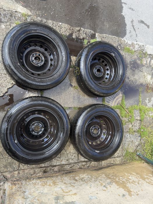 4 броя джанти с гуми 195/65 R15