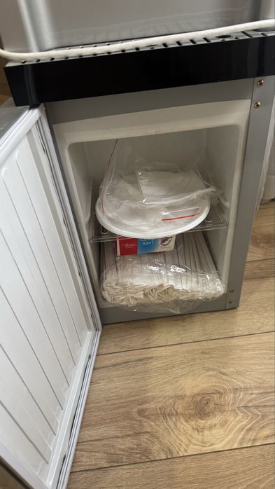 продам  диспенсер для воды