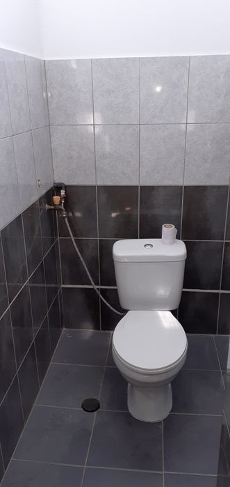 Дава се под наем Офис в Севлиево - 200 кв.м за 509.49 € - Снимка #3