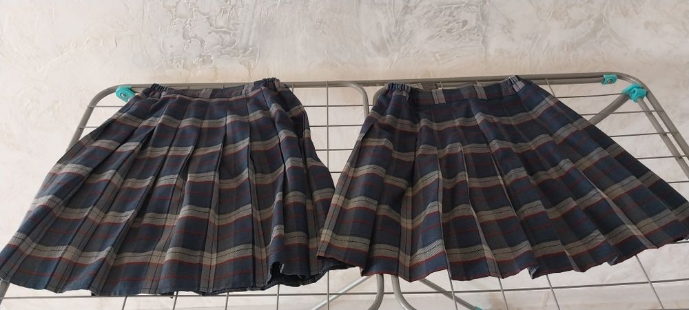 Юбка 7-10жасқа. бағасы 2мың