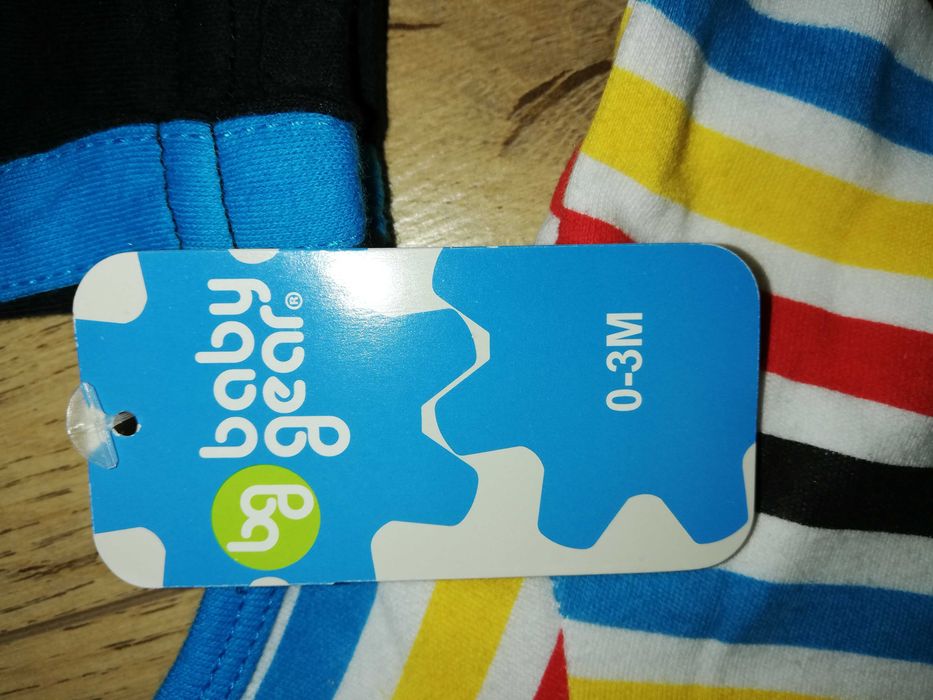 Set body+pantaloni, nou cu etichetă