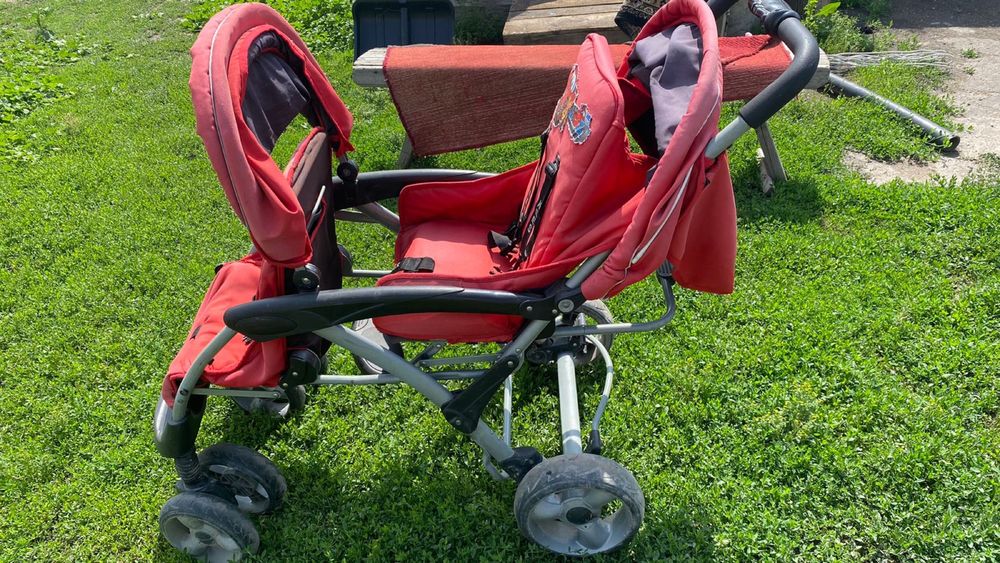 Продам коляску двойную