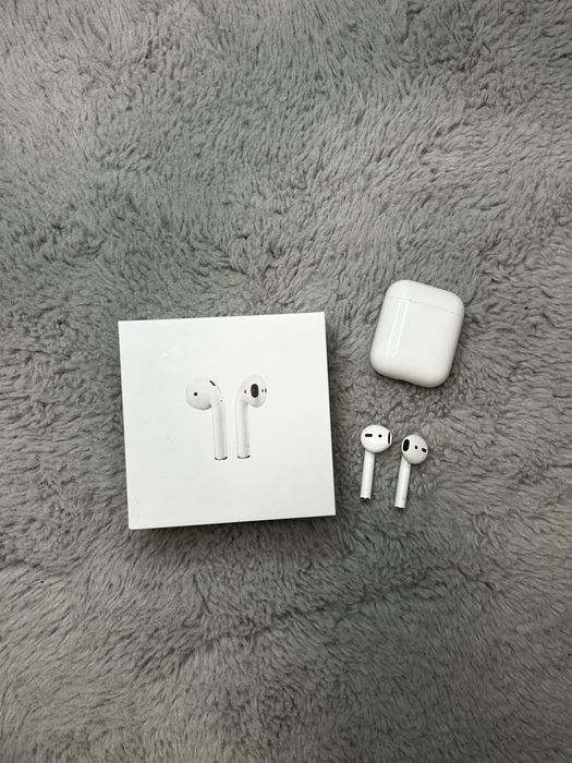 AirPods 2 Генерация