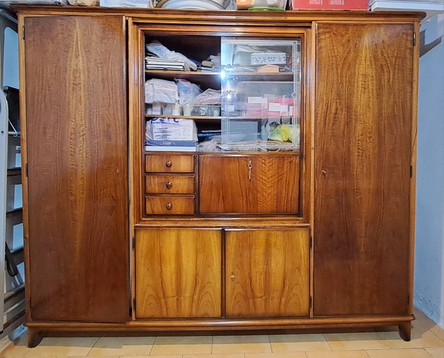 Продам шкаф шпон