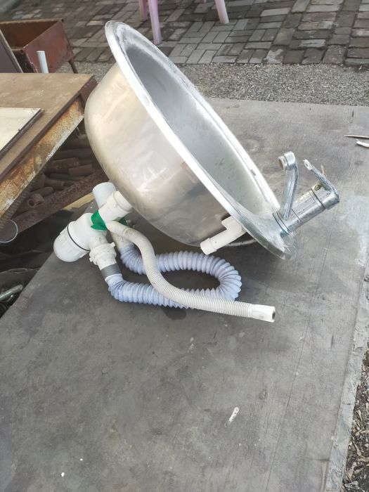 Раковина металлическая