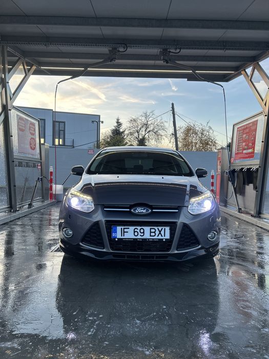FORD Focus 2013 — imagine 4