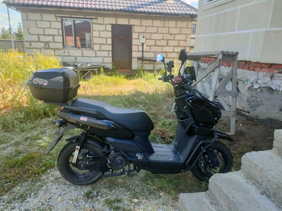 Мопед скутер танк