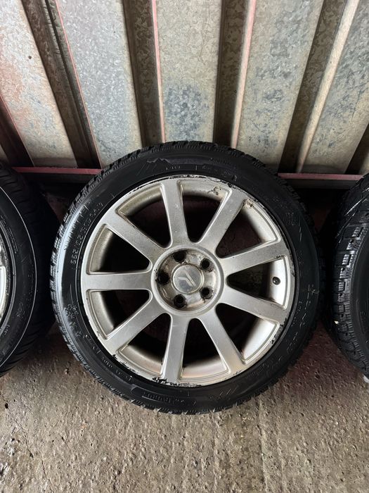 Anvelope de iarna + jante aliaj, dimensiune 225/45/R17 VW Golf