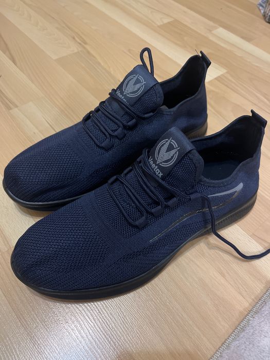 НОВИ Мъжки обувки 46 номер тъмно сини от плат