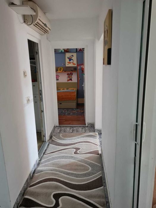 Vand apartament 3 camere 85mp + parcare