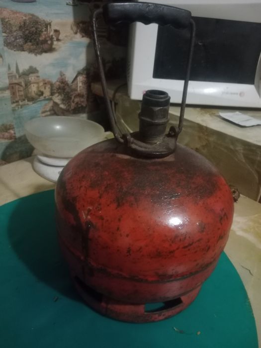 Продам газовый баллон