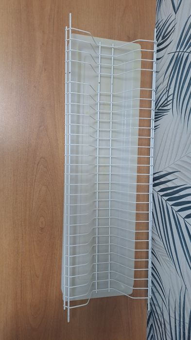 Сушилка для посуды с подносом