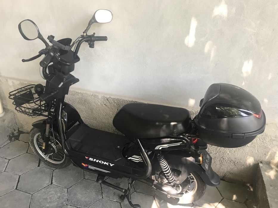 Skuter SNOKY moped