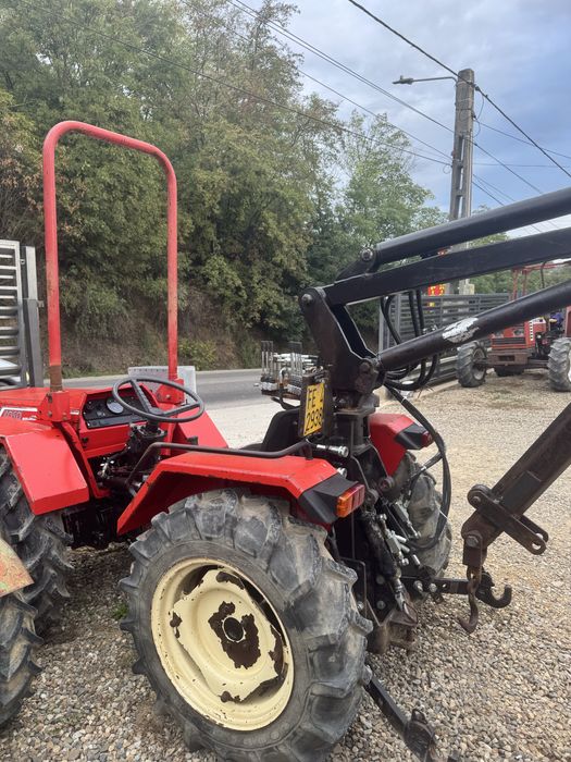 Vand tractor valpadana 6050 cu brat