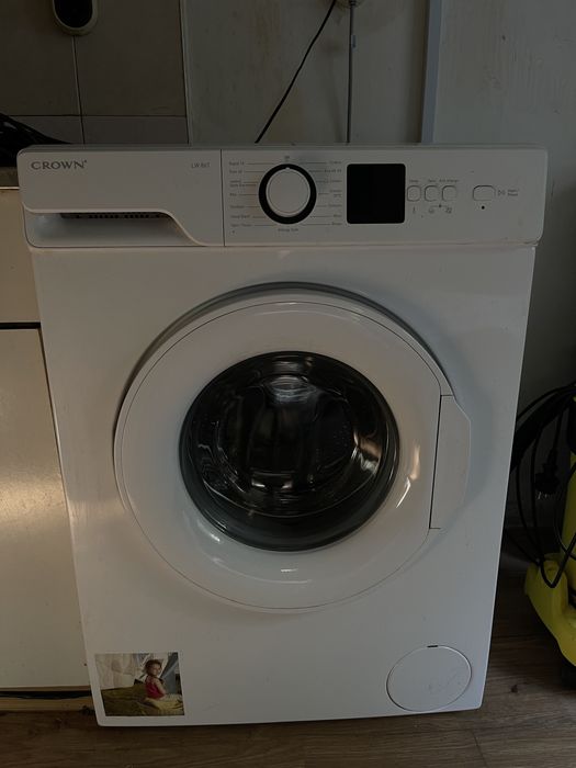 Пералния Crown - в гаранция, използвана няколко пъти.