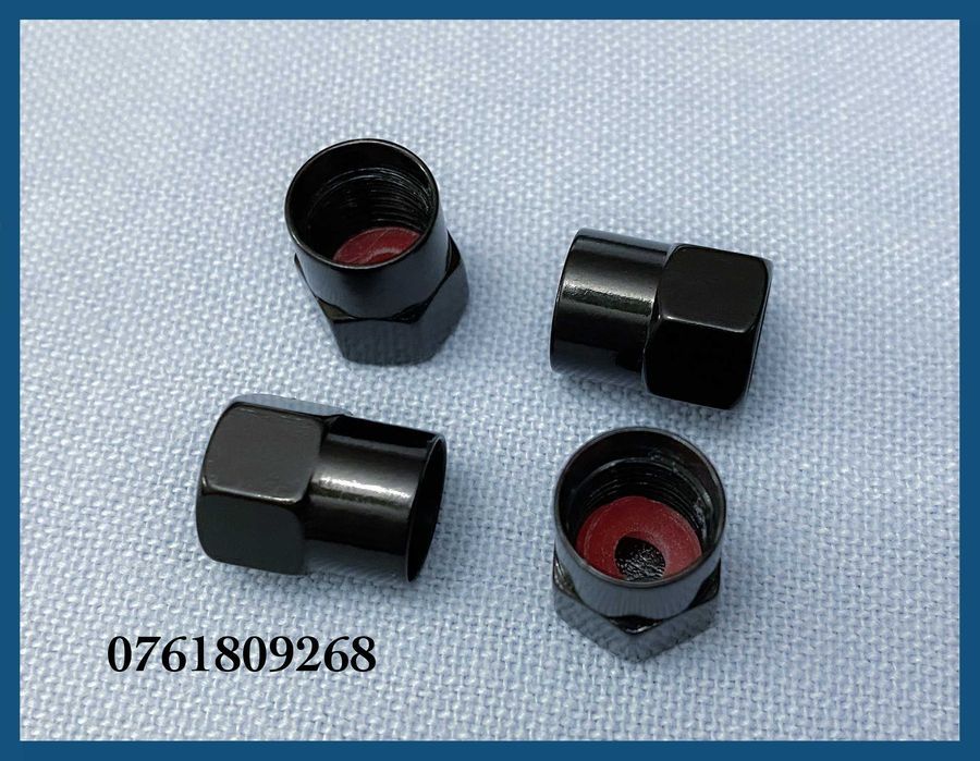 Set 4 capacele cromate valva / ventil roata universale negre