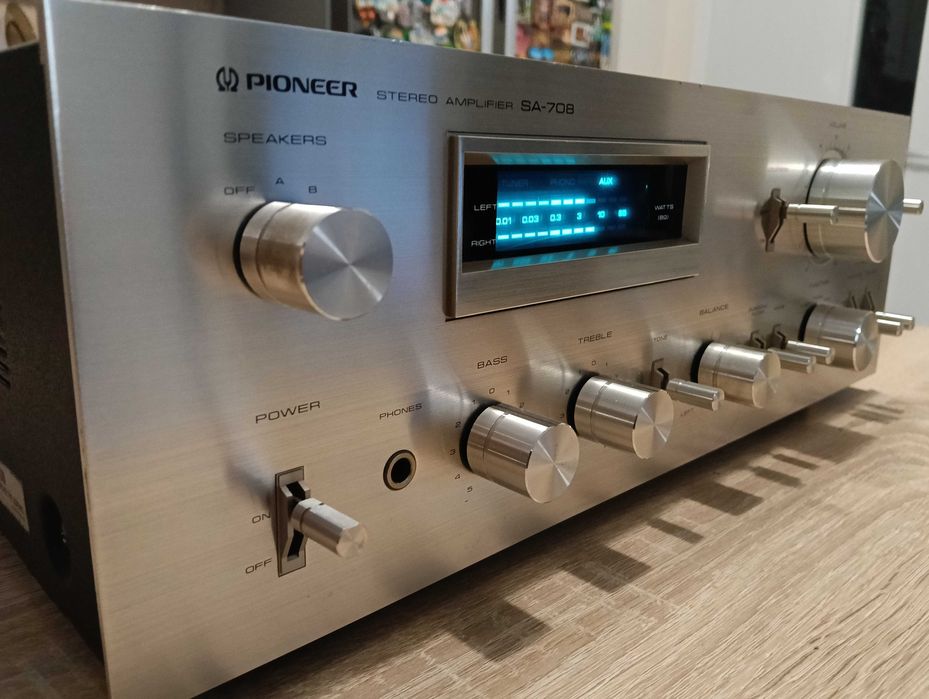 Усилвател Pioneer SA 708