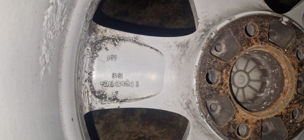 Roți BMW R18 cu anvelope