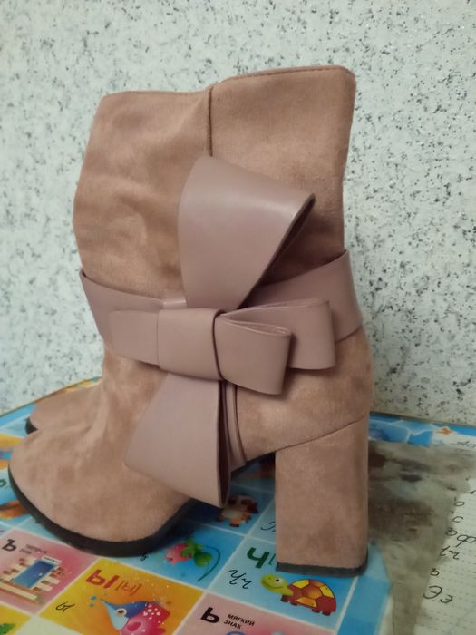 Женские ботильоны