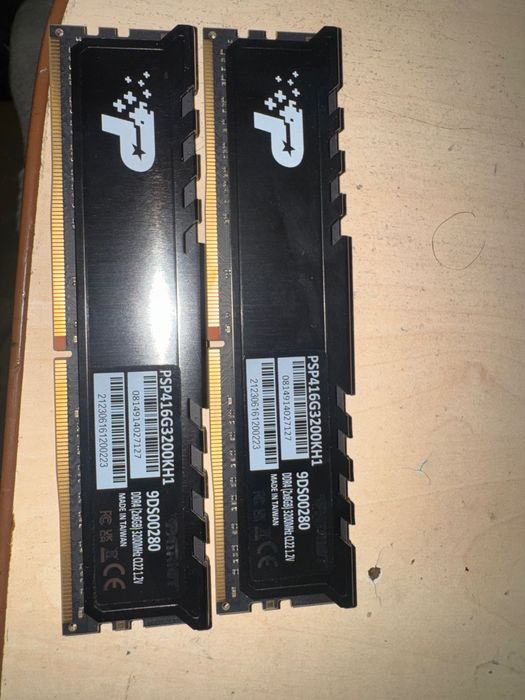 Комплект ОЗУ ддр4 16гб 3200мгц (2 по 8гб)