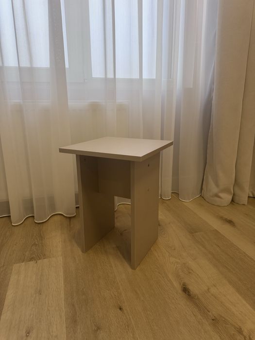 Продам табуретки