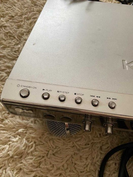 Dvd плеер с караоке" LG"