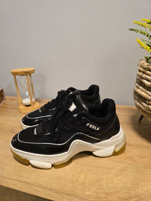 Маратонки Furla 36 номер