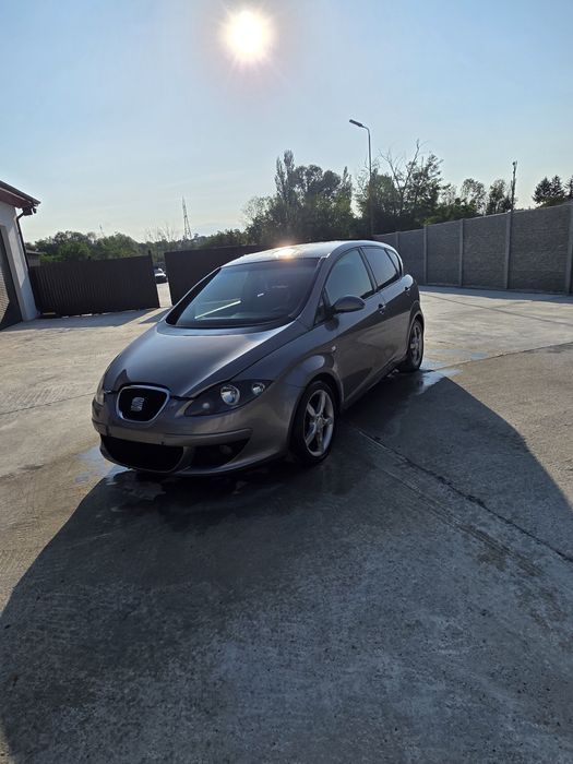 Dezmembrez seat altea