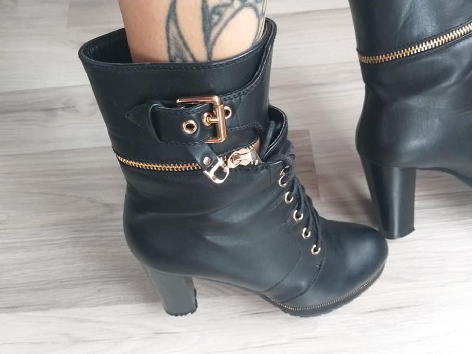 Боти с кабзи ХИТ МОДЕЛ- 33,00лв.