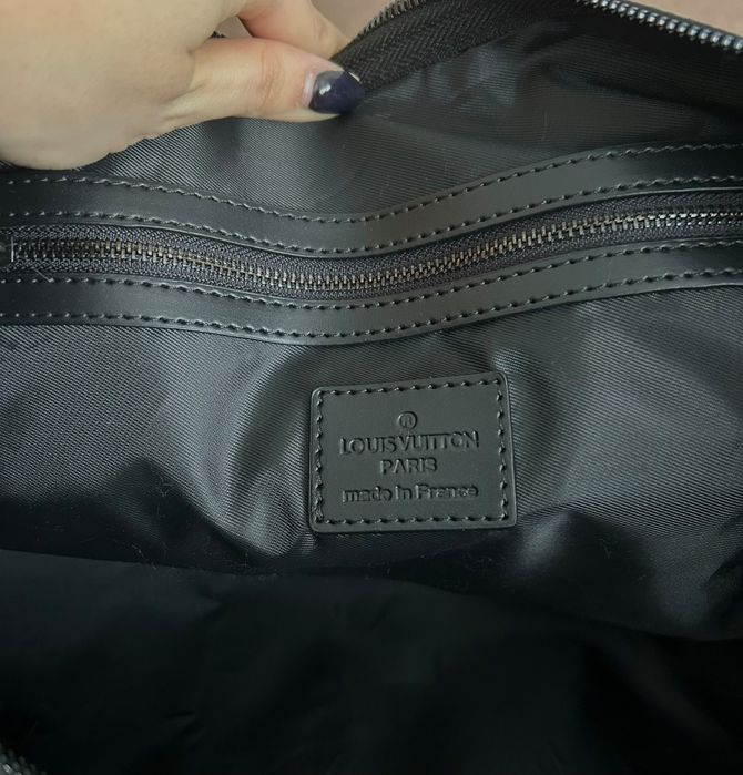 Louis Vuitton Keepall Bandoulière Aerogram