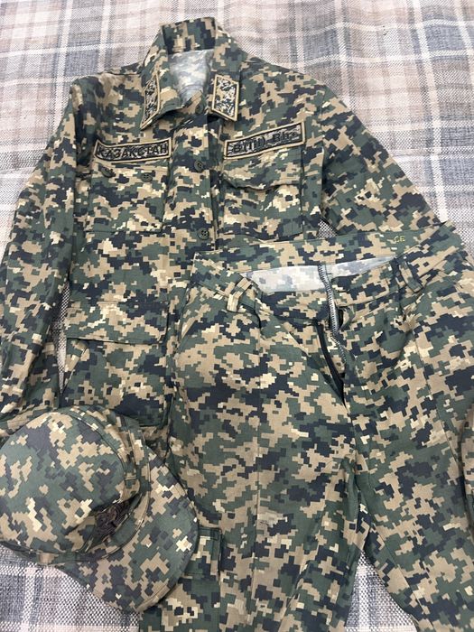 Форма камуфляж в отличном состоянии