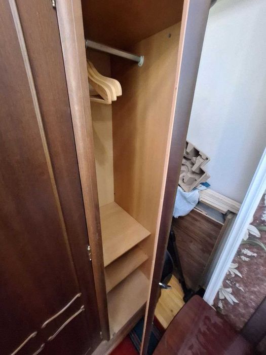 Срочно! Шифоньер от спального гарнитура "Радост" производство Болгария