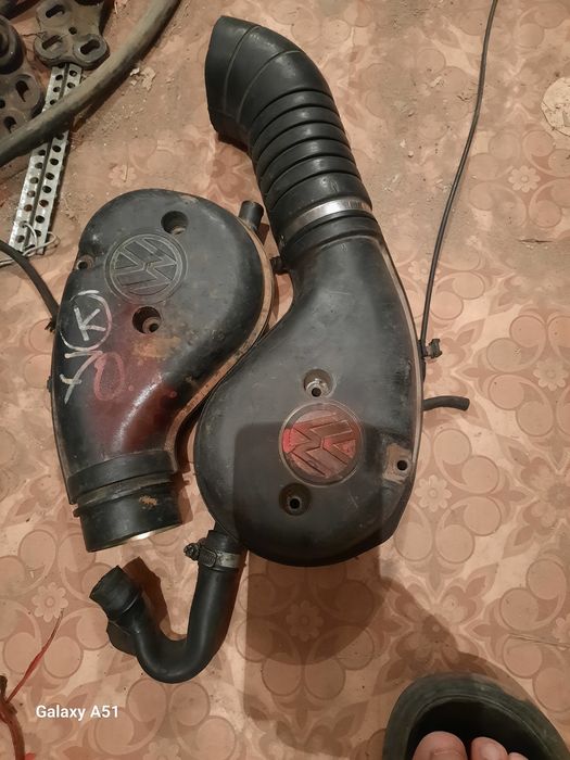 Зеркало заднего вида от Ауди