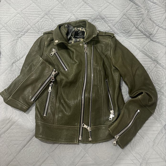 Кожанная куртка косуха fergucci