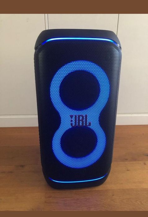 Продавам JBL PartyBox 320 – Най-ново поколение звук!