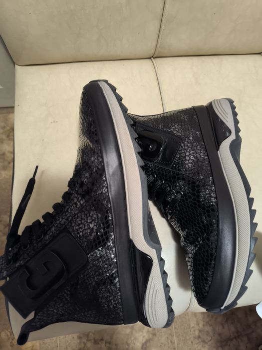 Естествена кожа 39 номер