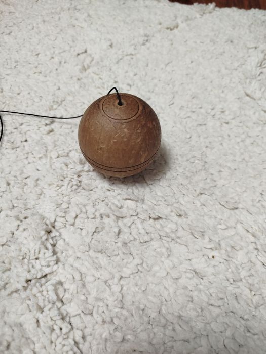 Vând kendama buna