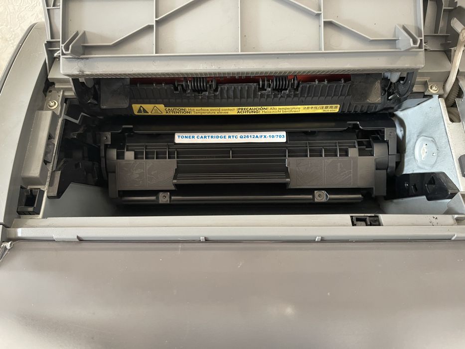 Продам принтер чернобелый Canon LBP2900