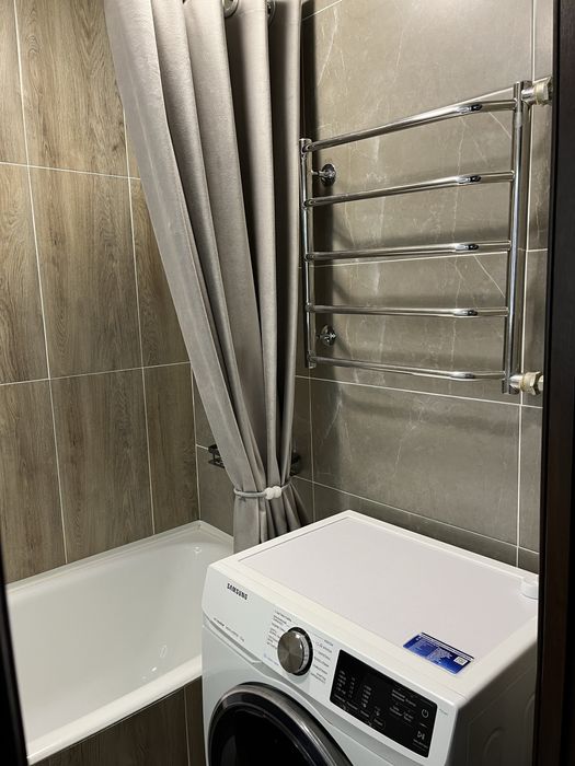 Продам 3- комнатную квартиру